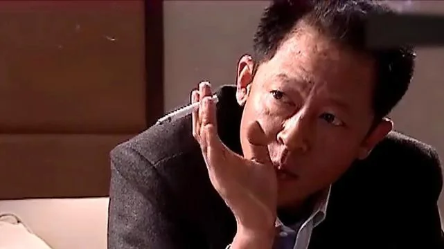 丁元英